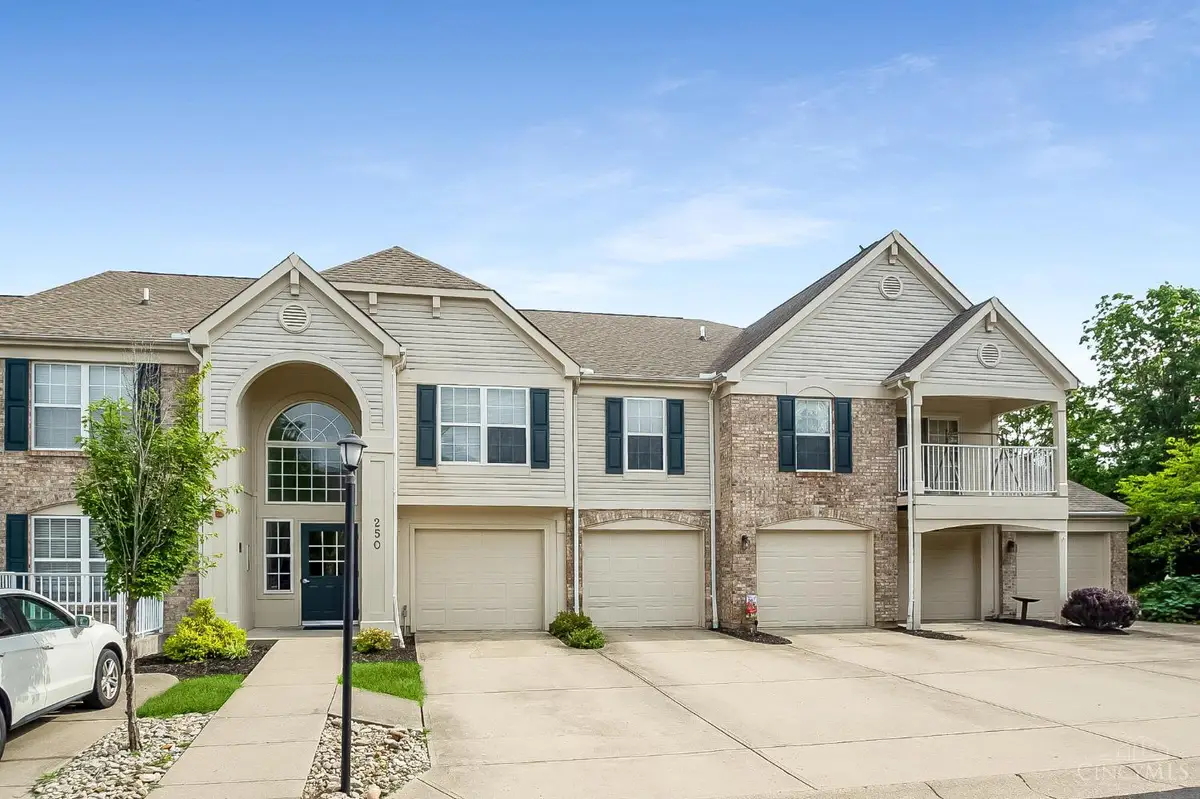 250 Logsby Place #I, Milford, OH 45150 - Image #1