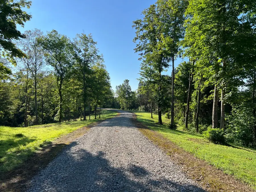 2614 Ginger Ridge Road, Manchester, OH 45144 - Image #2