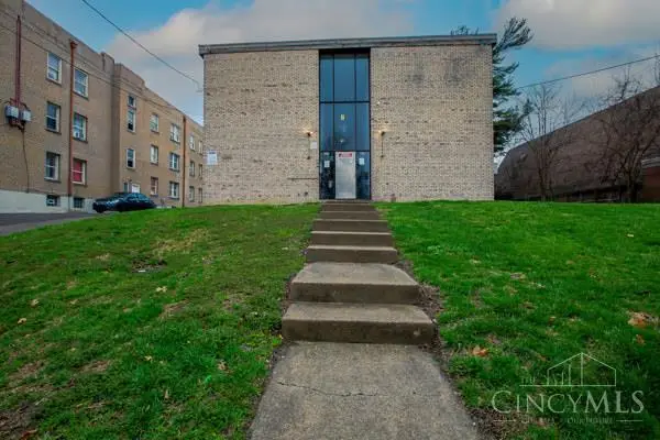 694 Gholson Avenue, Cincinnati, OH 45229