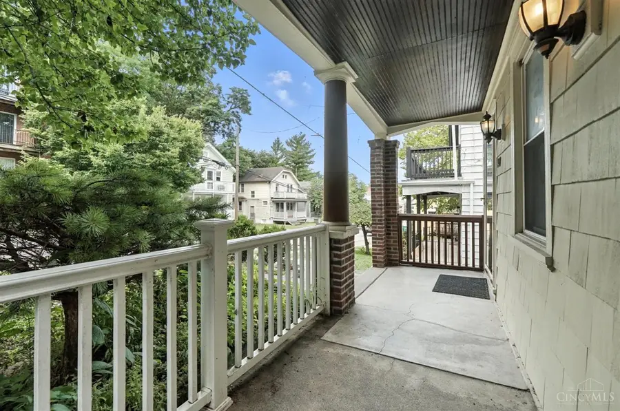 140 Warner Street, Cincinnati, OH 45219 - Image #3