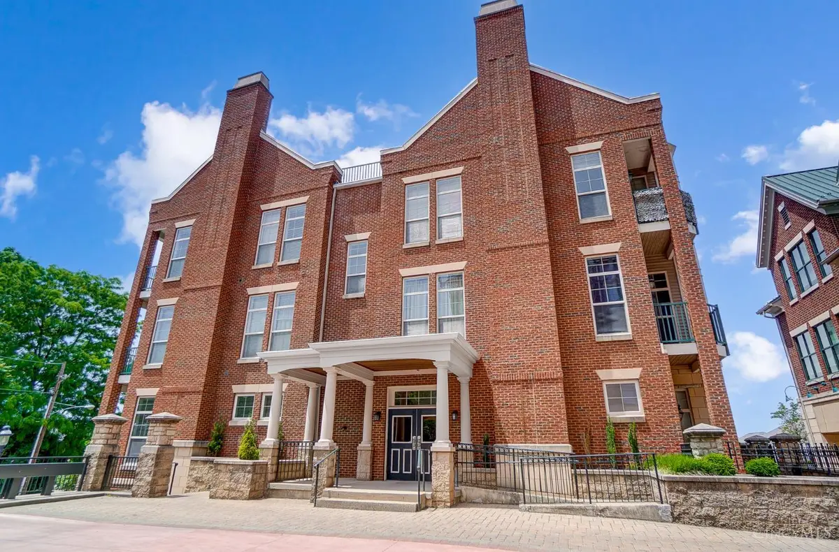 252 Stetson Street #303, Cincinnati, OH 45219 - Image #1