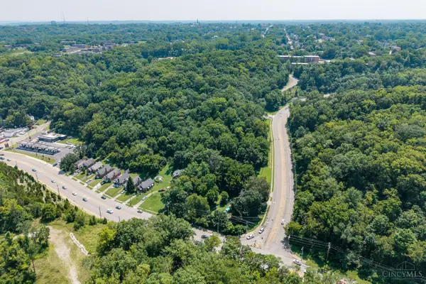 2024 Sunset Avenue, Cincinnati, OH 45238