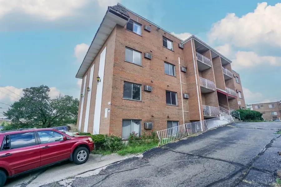 4117 North Bend Road #8, Cheviot, OH 45211 - Image #2