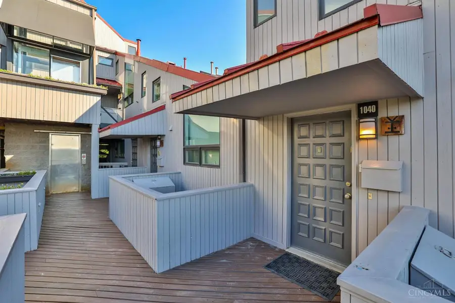 1040 Hatch Street, Cincinnati, OH 45202 - Image #3