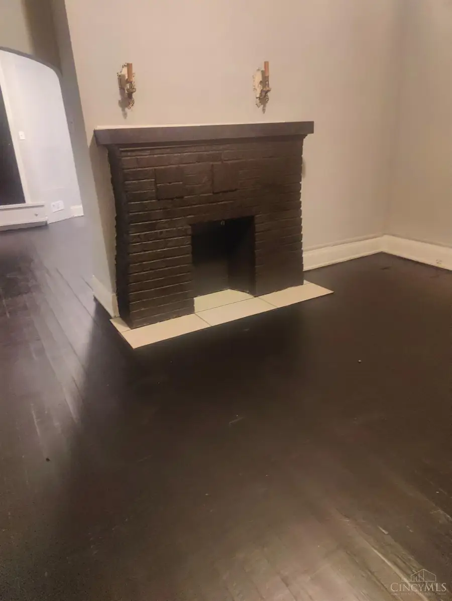 3923 Cass Avenue, Cincinnati, OH 45223 - Image #2