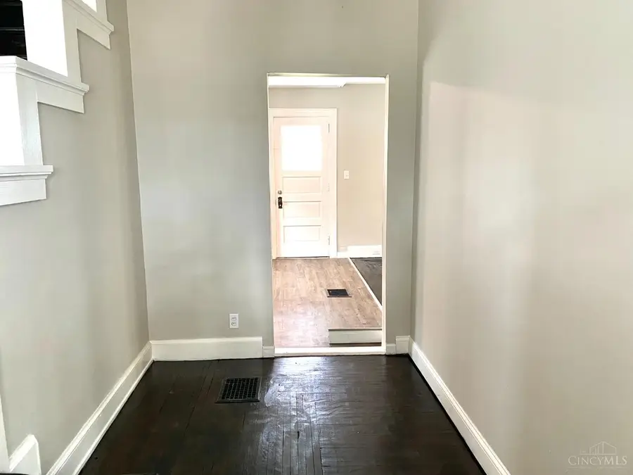 504 Orient Avenue, Cincinnati, OH 45232 - Image #2