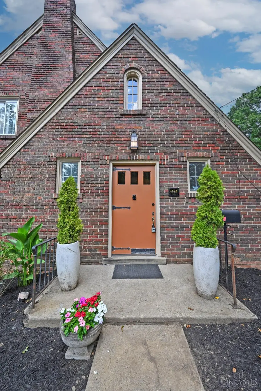 1534 Elizabeth Place, Cincinnati, OH 45237 - Image #3