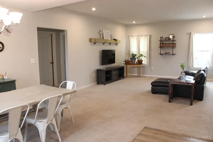 7885 Timberview Court, Franklin Township, OH 45005 - Image #2