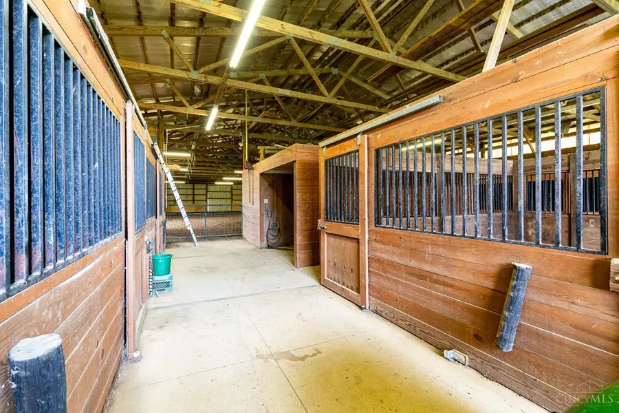 4526 Ireton Road, Williamsburg, OH 45176 - Image #3