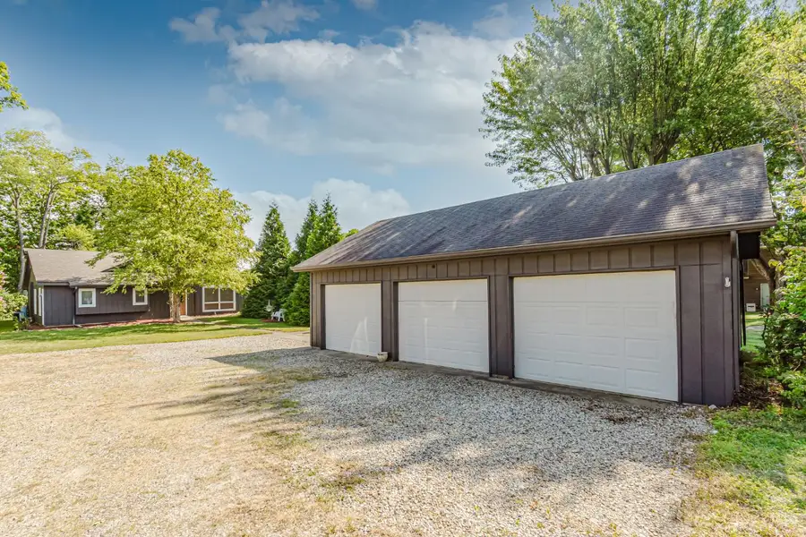 250 Lakengren Drive, Lake Lakengren, OH 45320 - Image #2