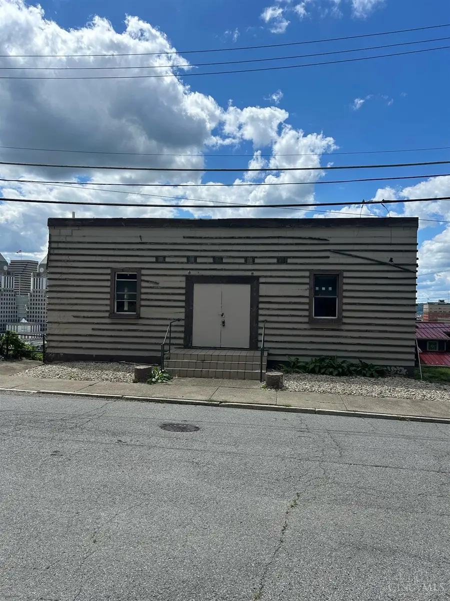 429 Oregon Street, Cincinnati, OH 45202 - Image #2