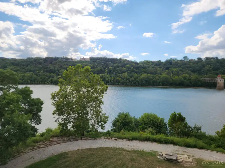 5751 Sanctuary Place, Cincinnati, OH 45230 - Image #3