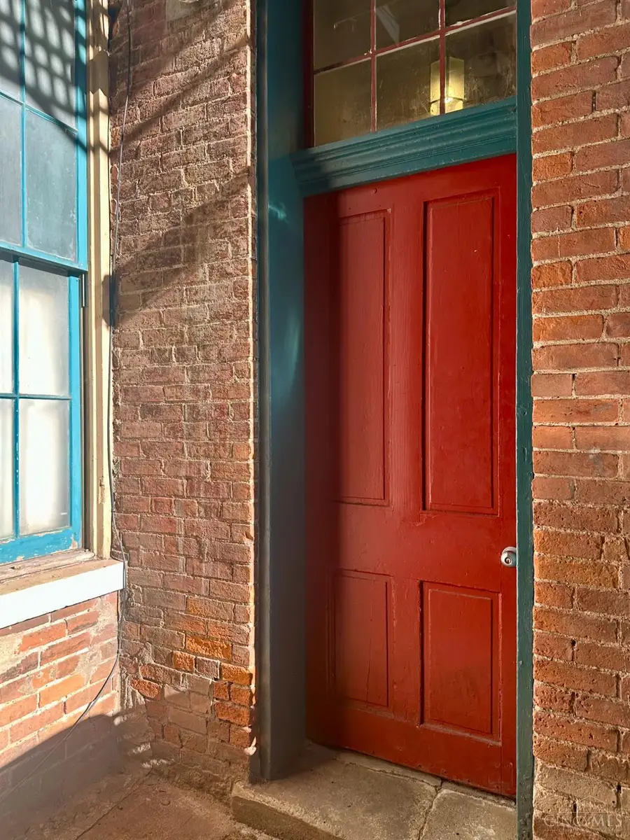 1341 Main Street #8, Cincinnati, OH 45202 - Image #3