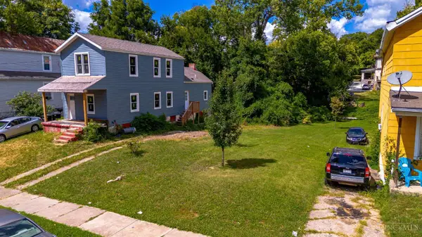 708 Greenwood Avenue, Cincinnati, OH 45229