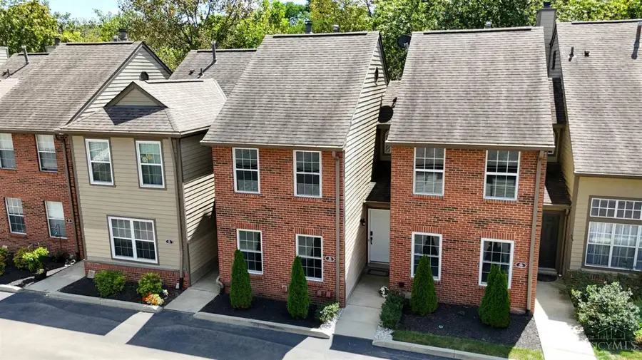 10555 Montgomery Road #49, Montgomery, OH 45242 - Image #2