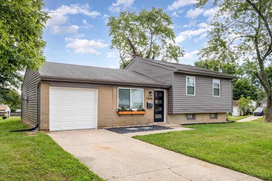 10804 Sprucehill Dr, New Burlington, OH 45240 - Image #2