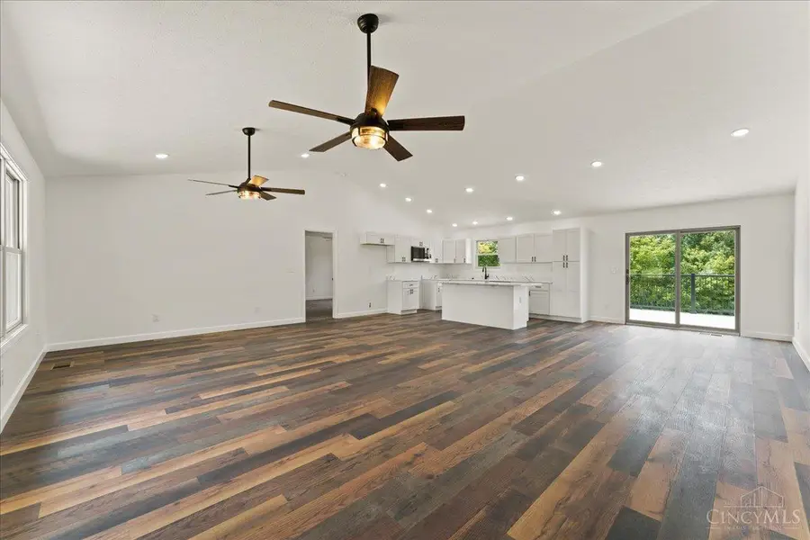 421 Silver Creek Drive, Washington, OH 45177 - Image #3