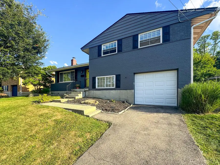 8907 Eldora Drive, Sycamore Township, OH 45236 - Image #2