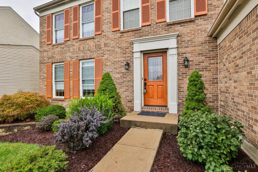 4768 Kleeman Green Drive, Monfort Heights, OH 45211 - Image #2