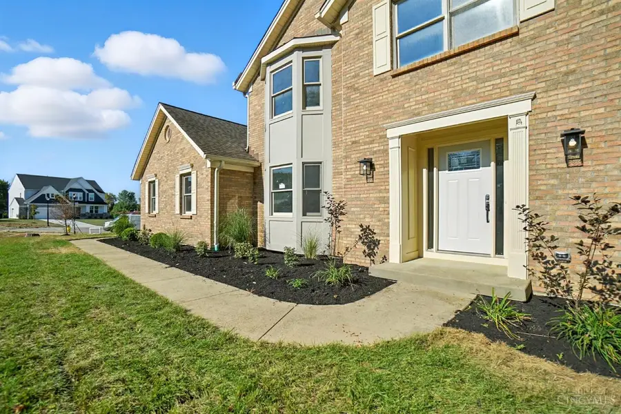 6828 Richards Drive, Liberty Township, OH 45044 - Image #2