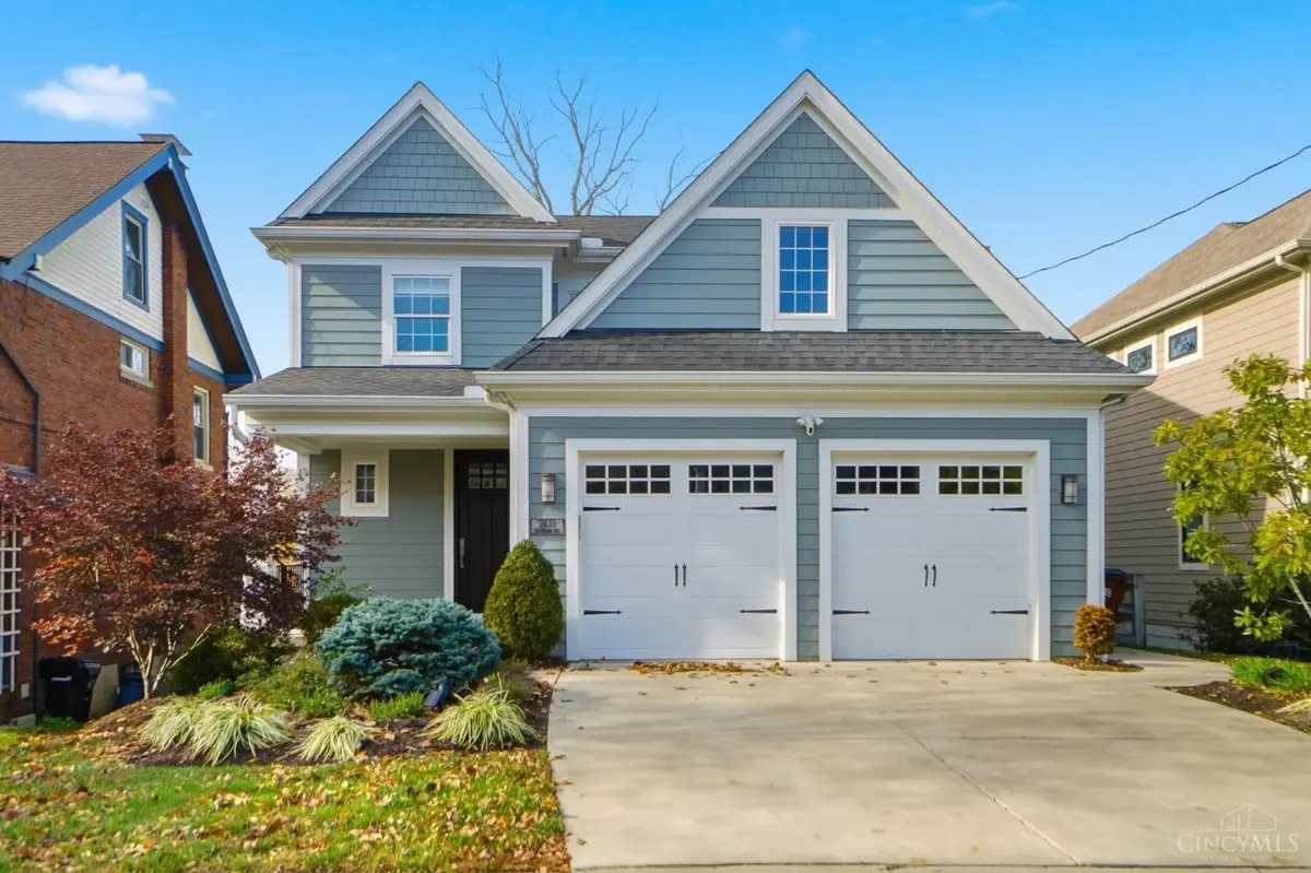 3633 Stettinius Avenue, Cincinnati, OH 45208 - Image #1