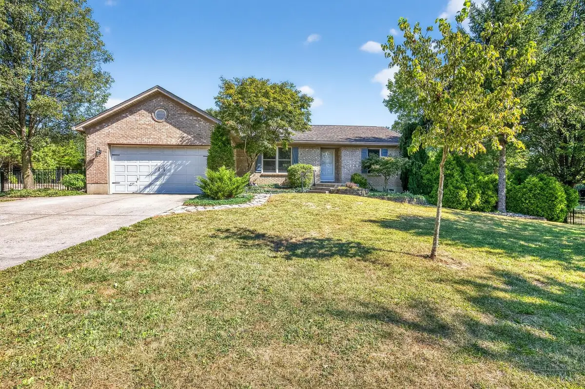 1334 E Fosters Maineville Road, Warren, OH 45039 - Image #1