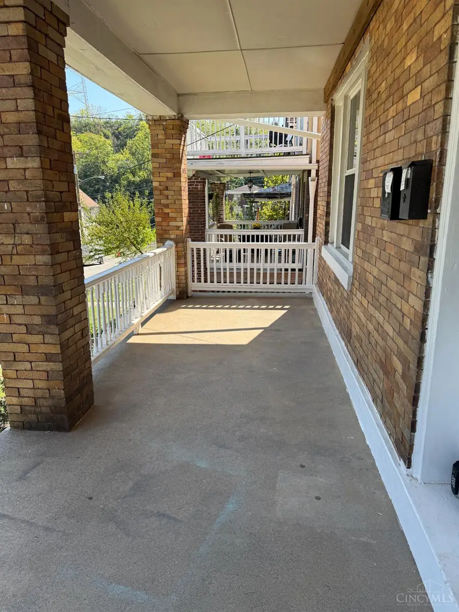 2025 Burnet Avenue, Cincinnati, OH 45219 - Image #2