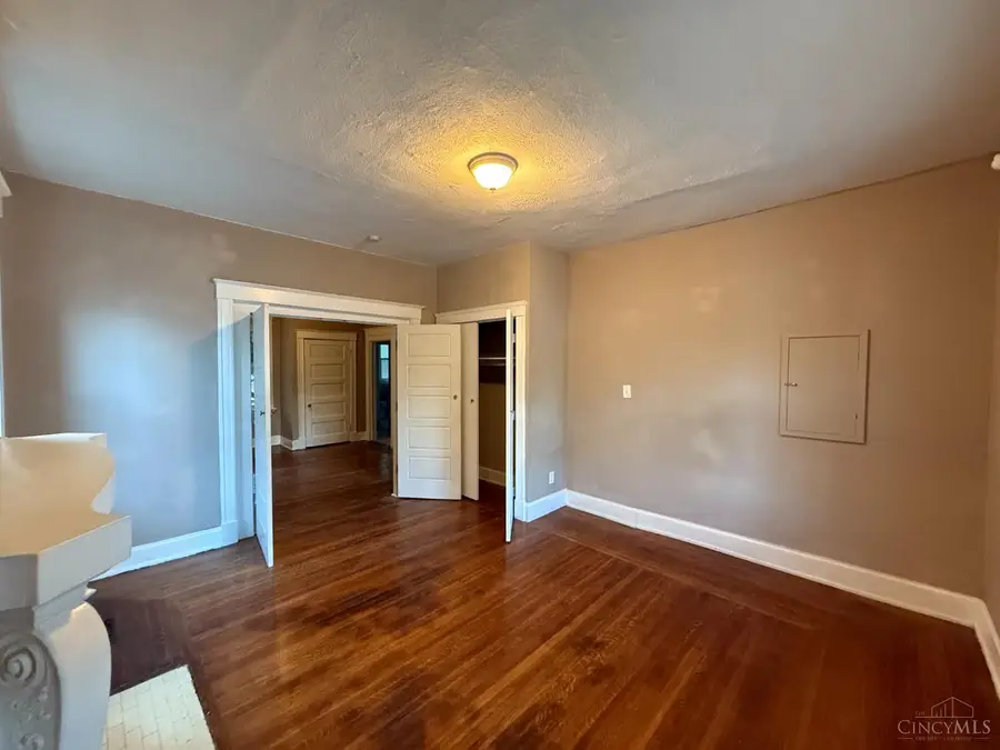 2025 Burnet Avenue, Cincinnati, OH 45219 - Image #3