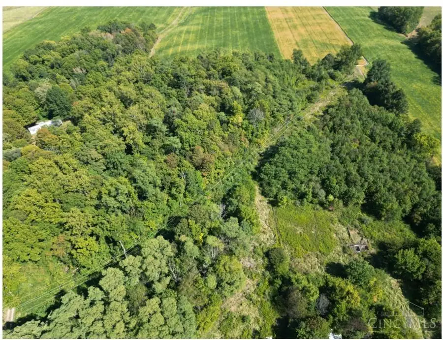 1056 West Road, Clark, OH 45146 - Image #2