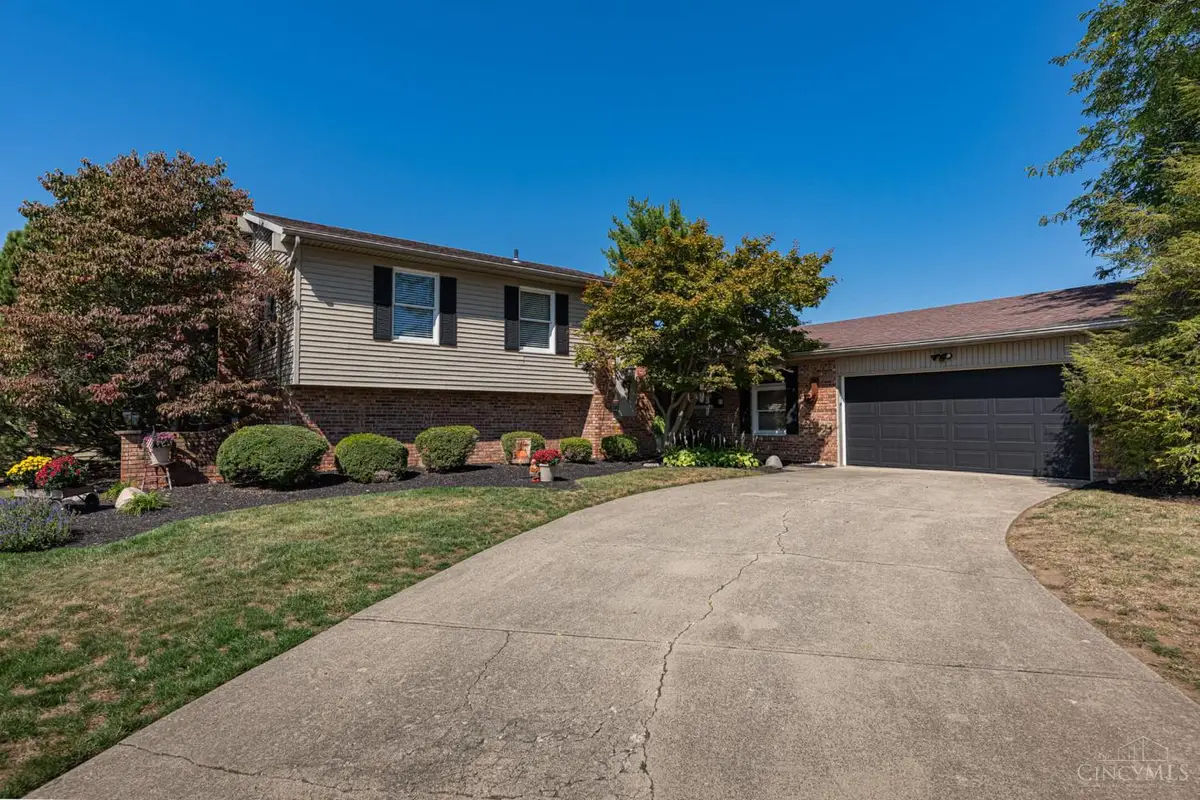 423 Westview Avenue, Trenton, OH 45067 - Image #1