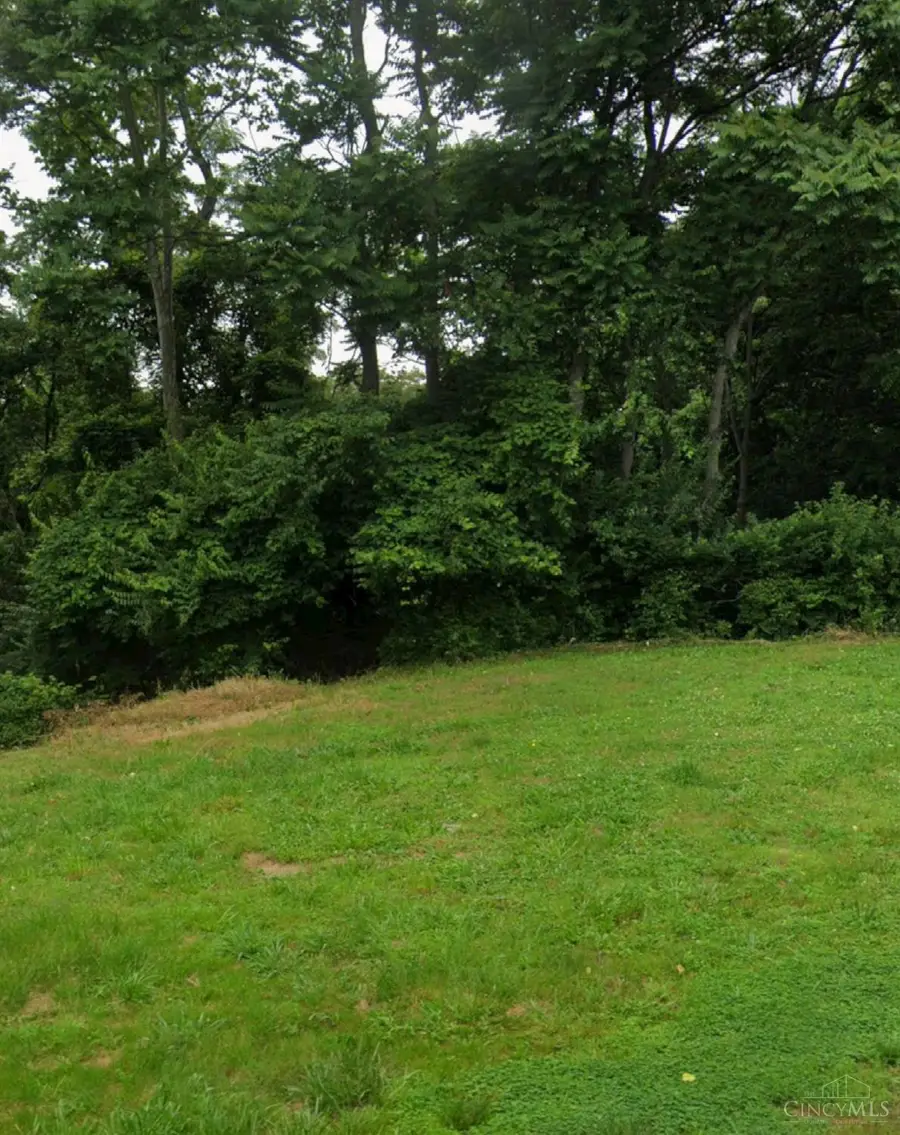 6466 Crestview Avenue, Cincinnati, OH 45213 - Image #2