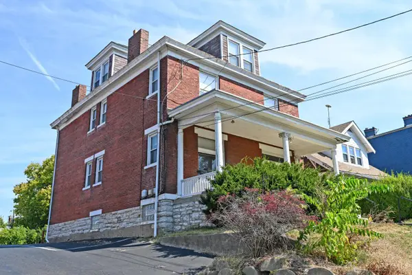 502 Riddle Road, Cincinnati, OH 45220