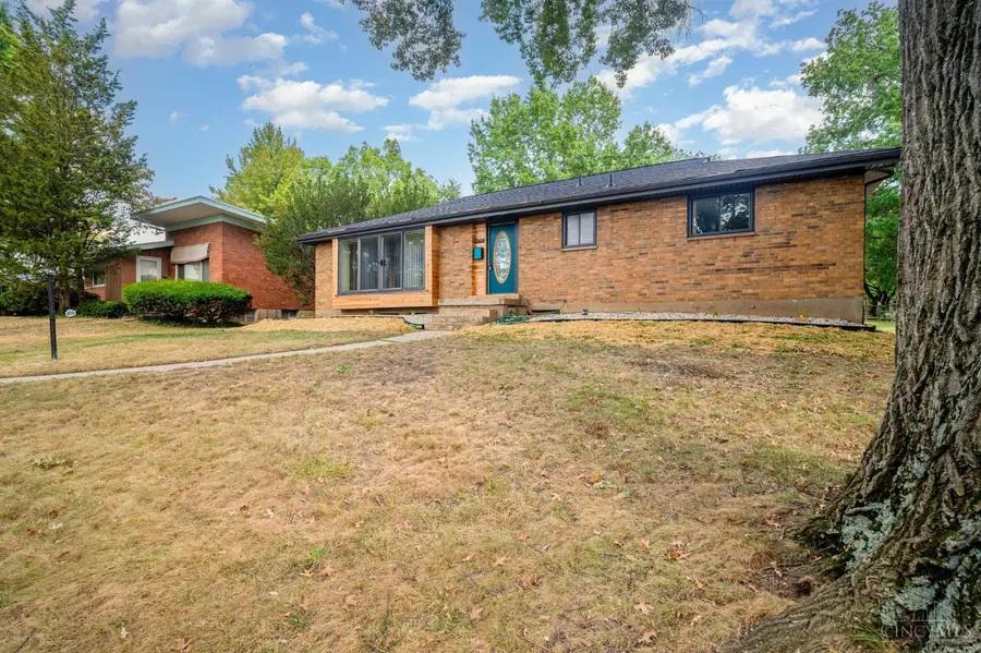 6770 Elbrook Avenue, Amberley, OH 45237 - #2