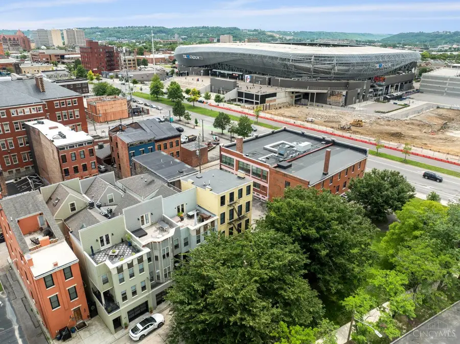 221 Kemp Alley, Cincinnati, OH 45202 - Image #2