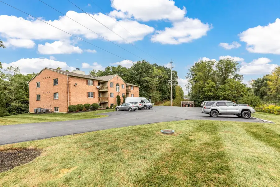 1515 Gelhot Drive #162, Fairfield, OH 45014 - Image #2