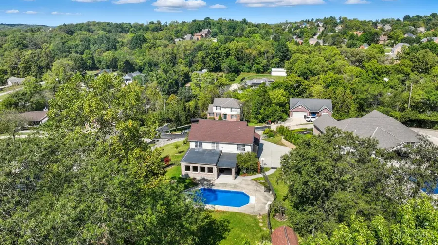 6831 Wesselman Road, Dent, OH 45002 - Image #2