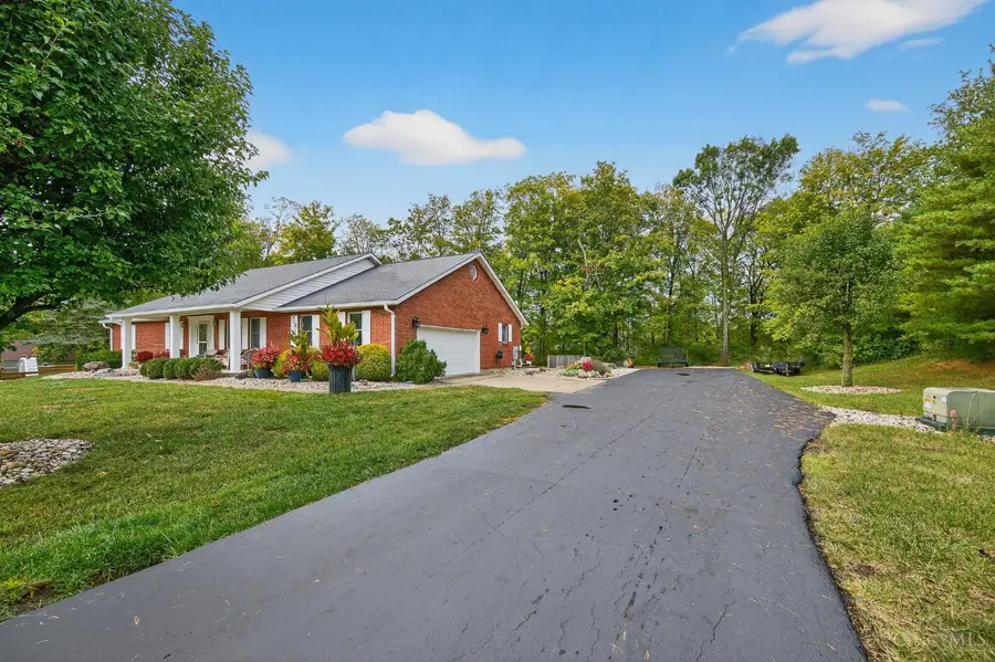 826 Turtlecreek Union Road, Turtlecreek, OH 45036 - Image #2