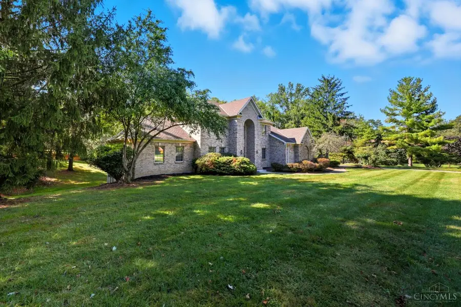 1122 Black Horse Run, Miami Township, OH 45140 - Image #3