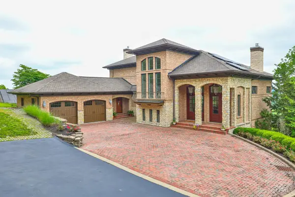 5112 Shattuc Avenue, Cincinnati, OH 45208