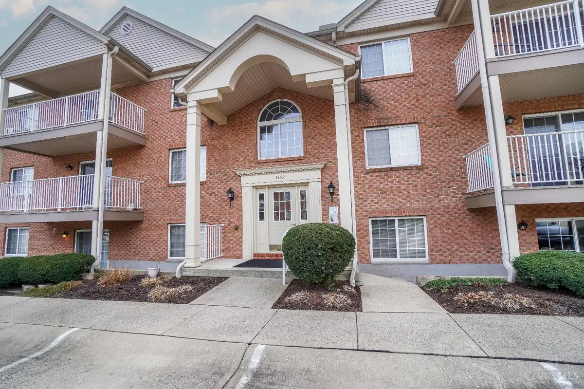 3352 Emerald Lakes Drive #1A, Monfort Heights, OH 45211 - Image #1