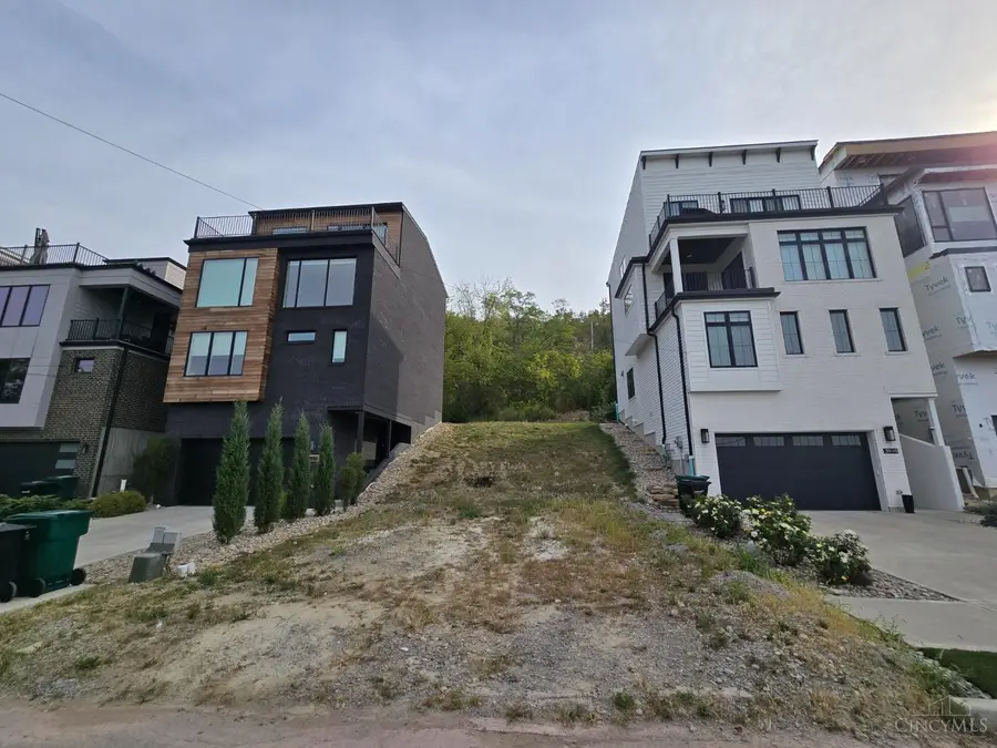 3942 Feemster Street, Cincinnati, OH 45226 - Image #3