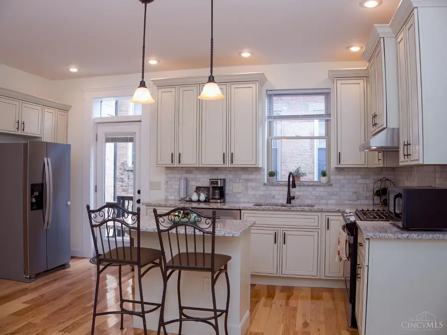 2014 Ohio Avenue, Cincinnati, OH 45202 - Image #3