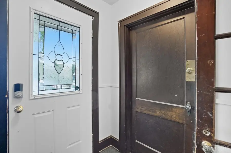 6611 Kennedy Avenue, Cincinnati, OH 45213 - Image #2