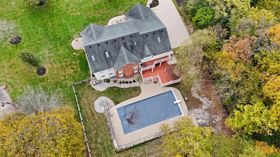 2558 Apple Ridge Lane, Amberley, OH 45236 - Image #2