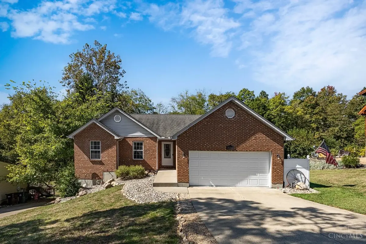 21261 Bellemeade Drive, Lawrenceburg, IN 47025 - Image #1