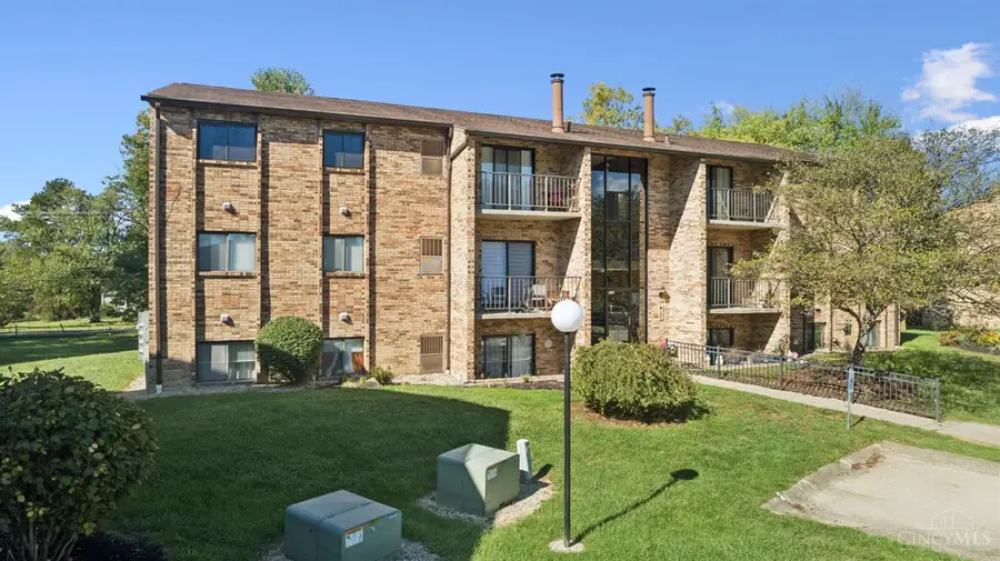 539 Davis Road #8, Pierce Township, OH 45255 - Image #2