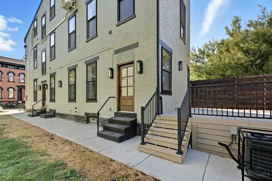 1132 Dayton Street, Cincinnati, OH 45214 - Image #2