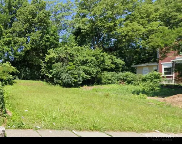 961 Elberon Avenue, Cincinnati, OH 45205