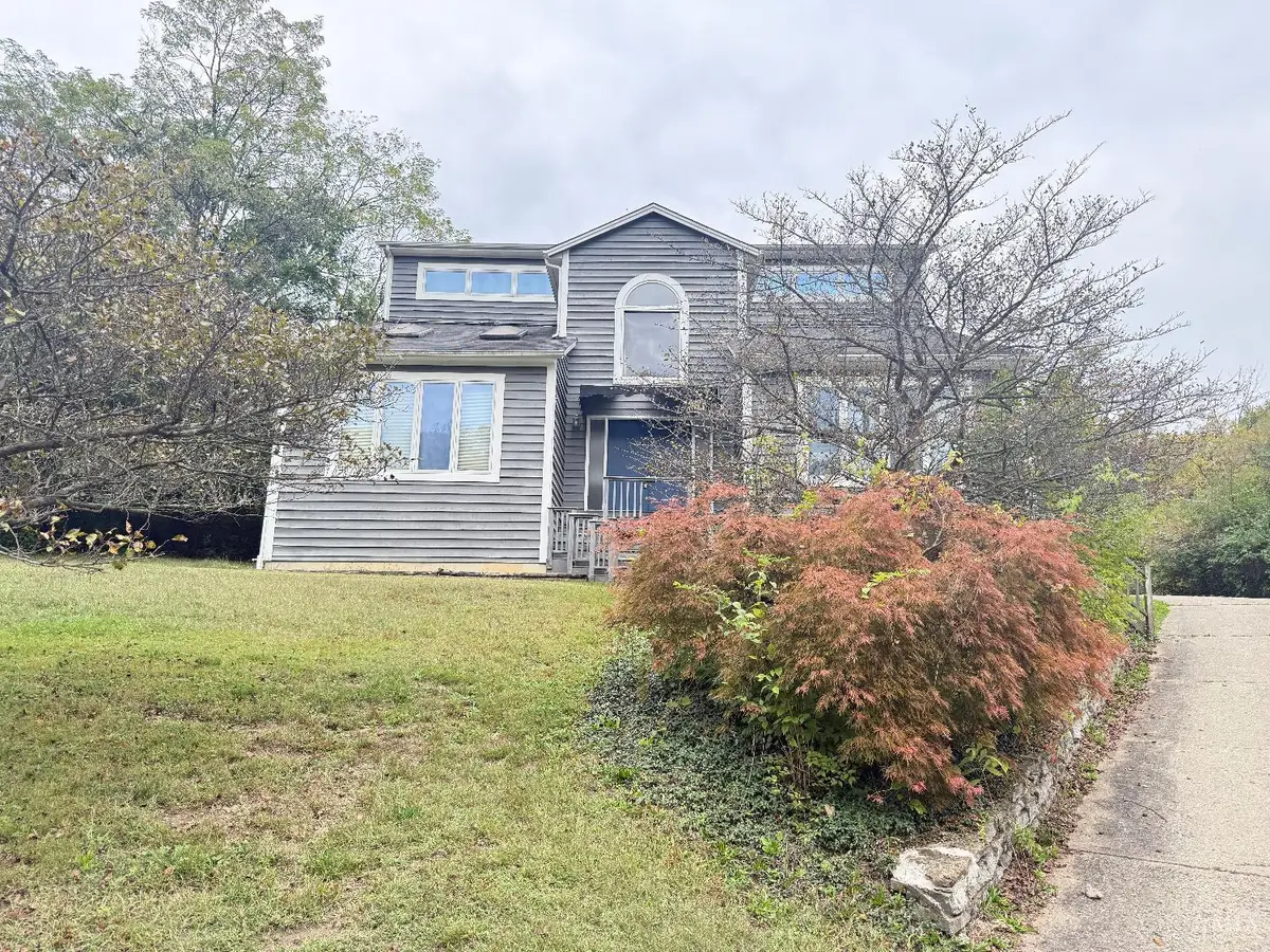 2730 Queenswood Drive, Cincinnati, OH 45211 - Image #1