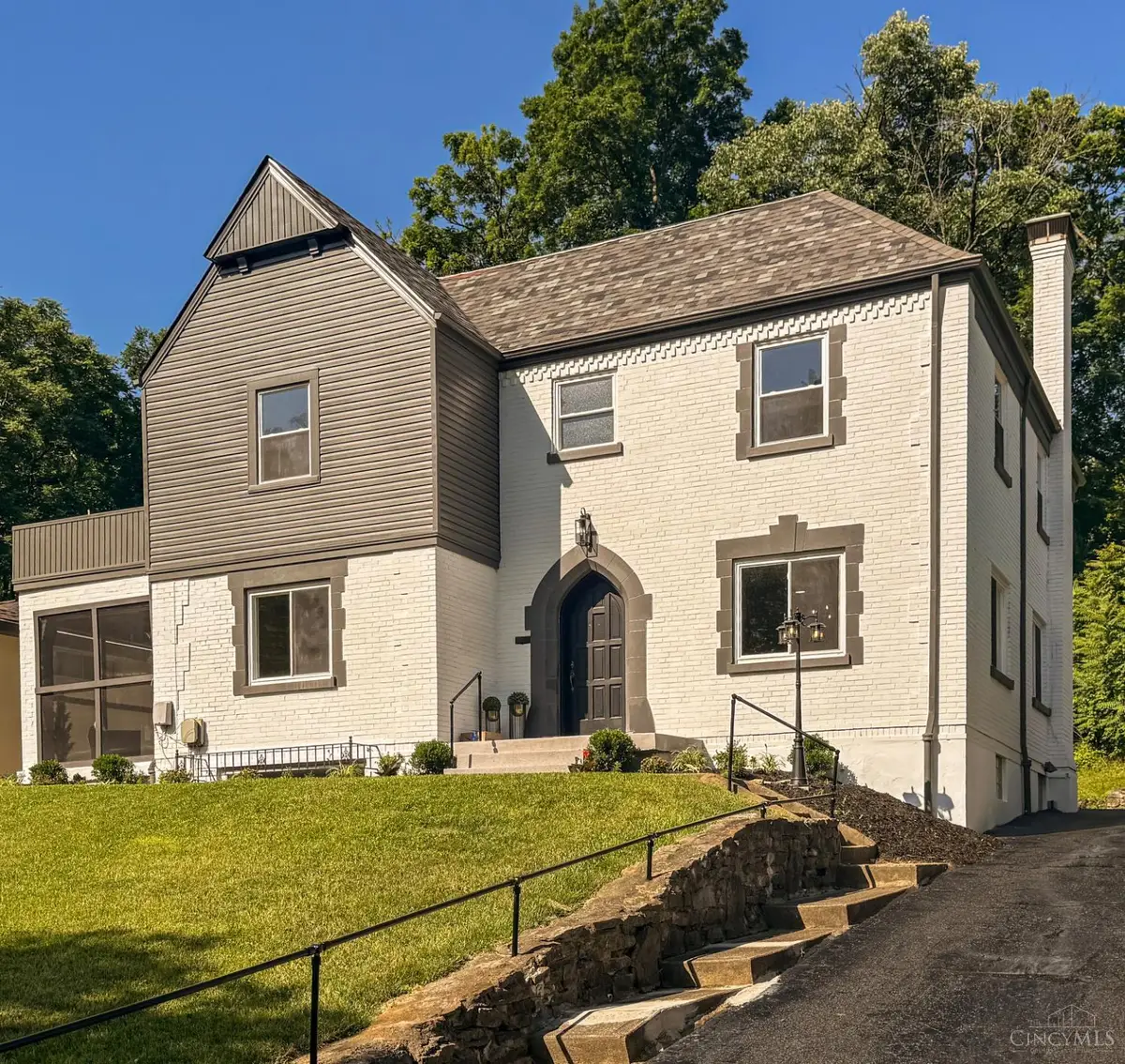 3923 Wess Park Drive, Cincinnati, OH 45217 - Image #1